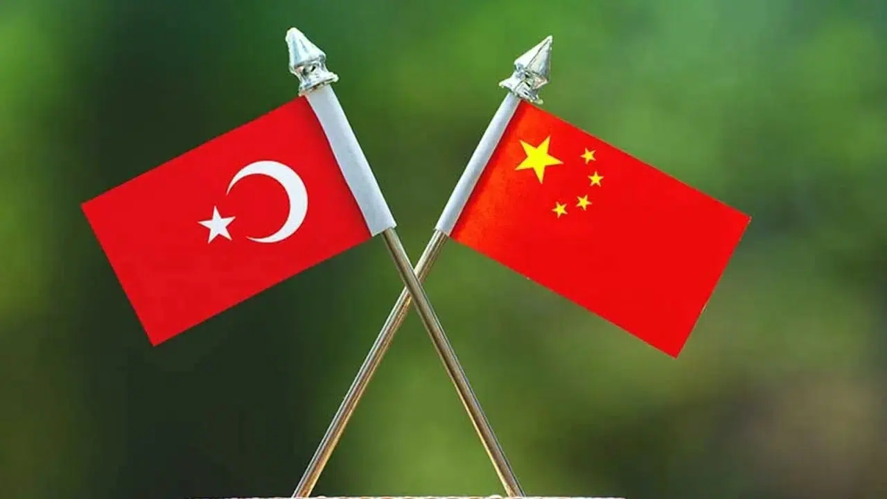 Çin'in Türkiye'den ilginç isteği: Topkapı Sarayı’nın koleksiyonlarını bekliyorlar