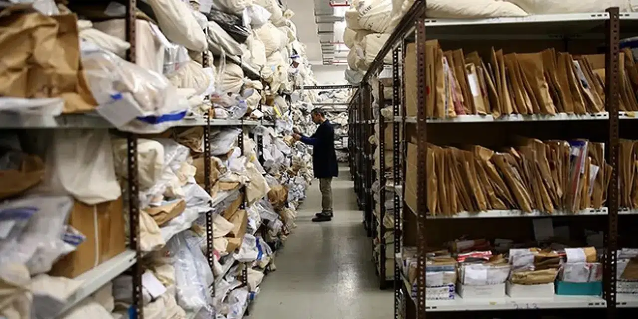 Adli emanet katibi kayıp: 25 kilogram altınla kaçtı