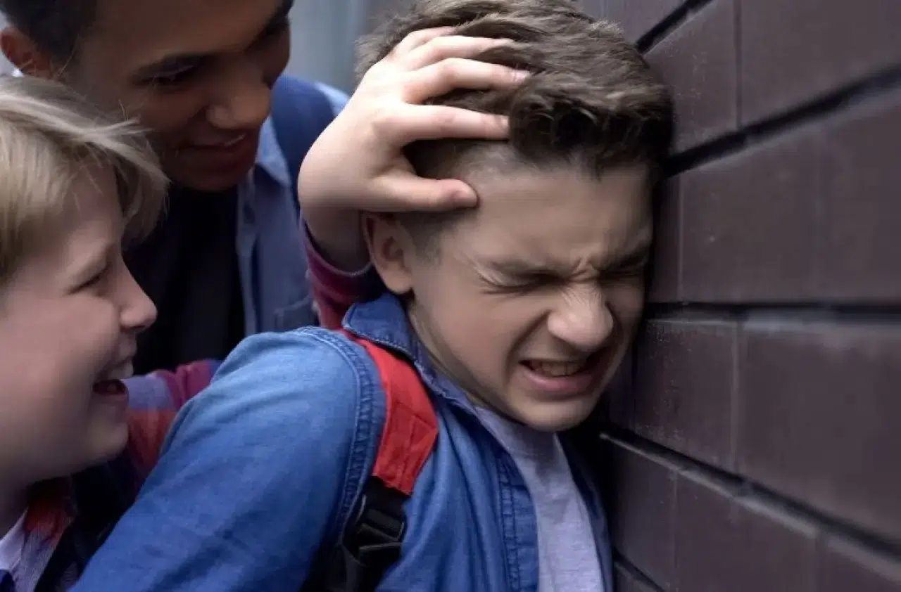 Okula başlama yaşı değişiyor: Akran zorbalığına yeni önlem