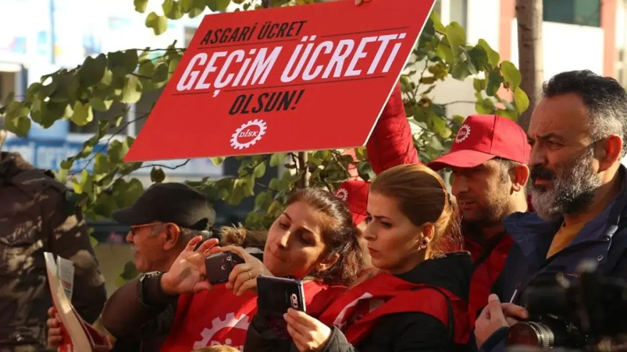 Türk-İş katılacak mı: Asgari ücret maratonu bugün başlıyor
