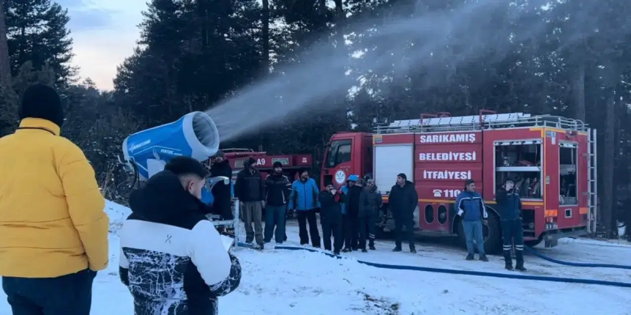 Kar yağmayınca: Kayak merkezlerinde suni karlama devrede