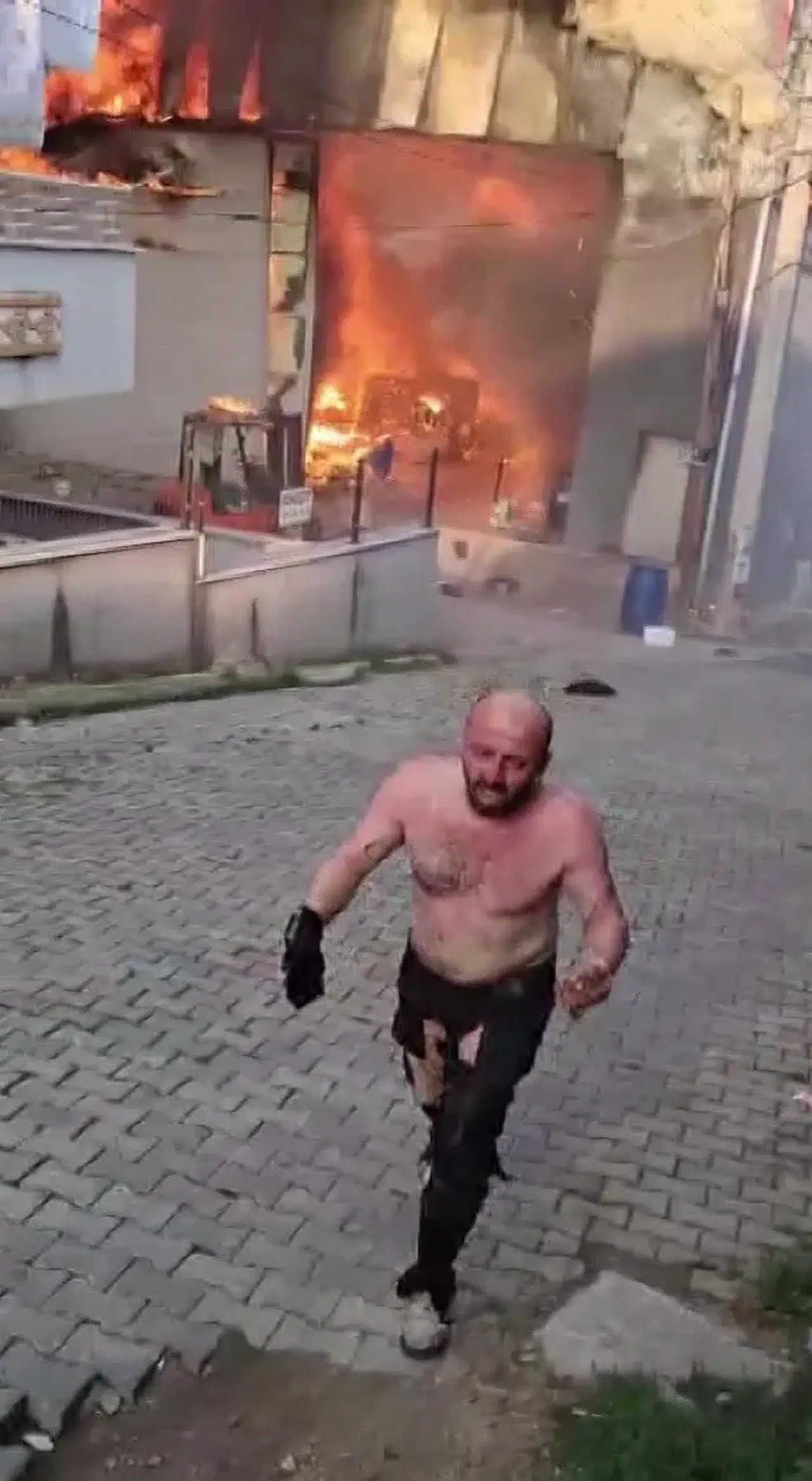 Parfüm fabrikası faciası: İşçiler öldükleri gün sigortalanmış