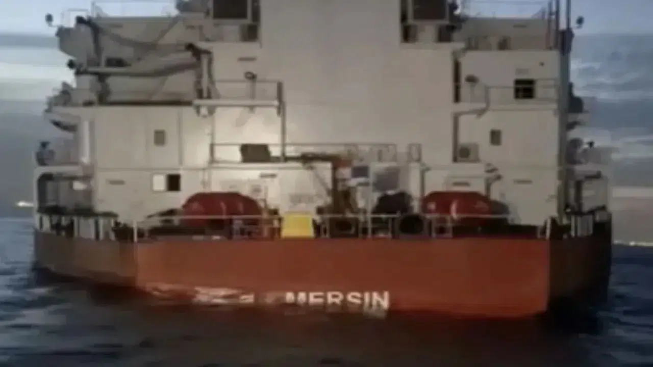 Mersin batıyor: 39 bin ton akaryakıt ile Rusya'ya gidecekti