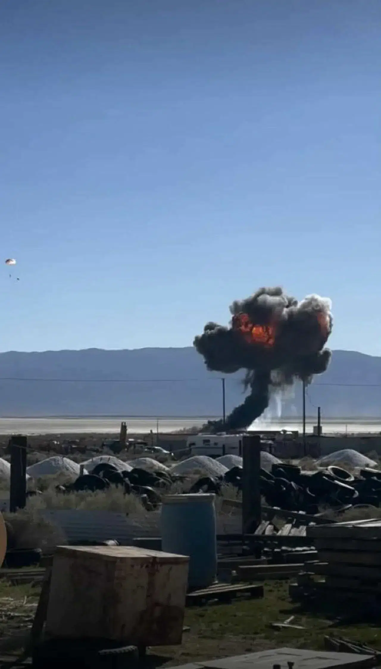 Pilot kurtuldu mu: ABD'de F-16 uçağı düştü