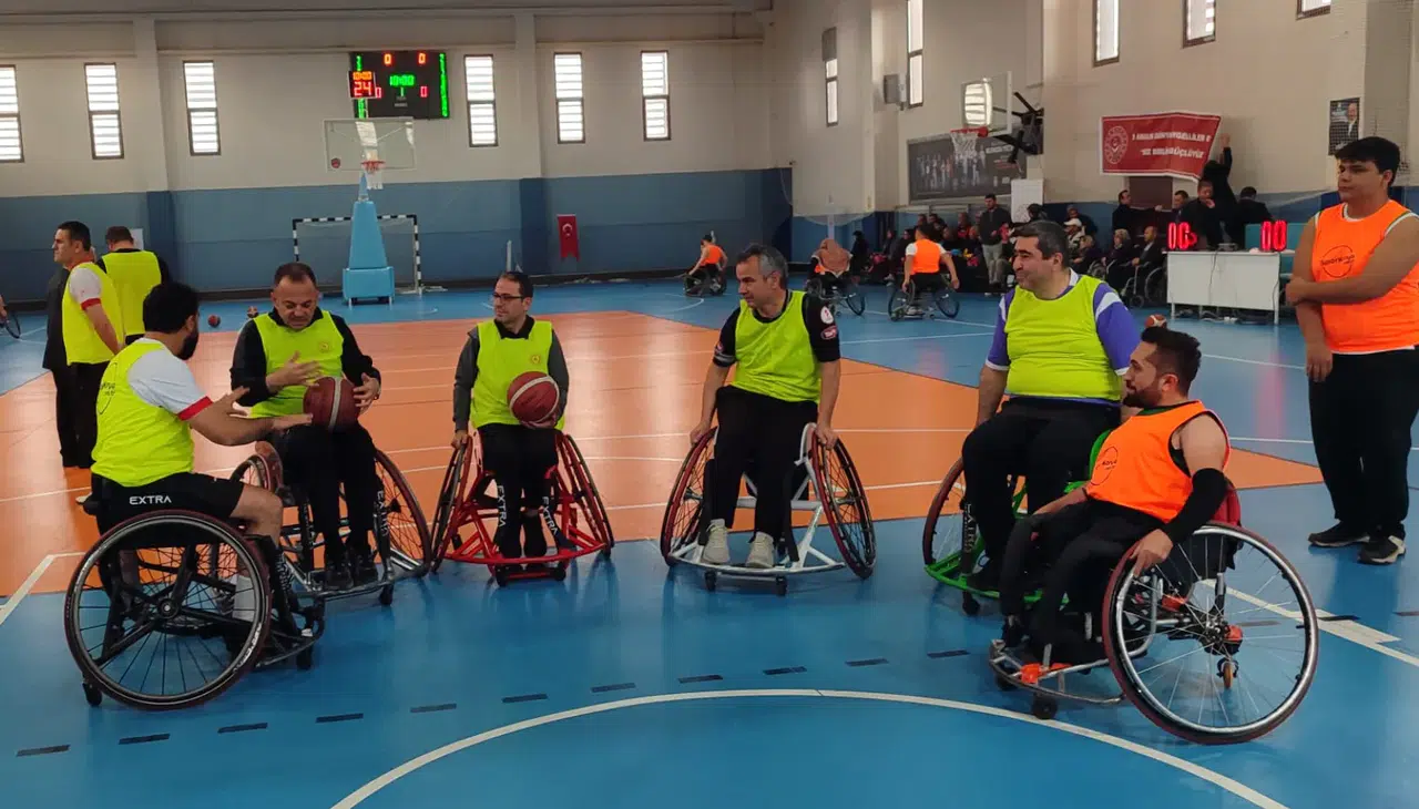 Konya'da anlamlı organizasyon: "Birlikte güçlüyüz" mesajı verildi