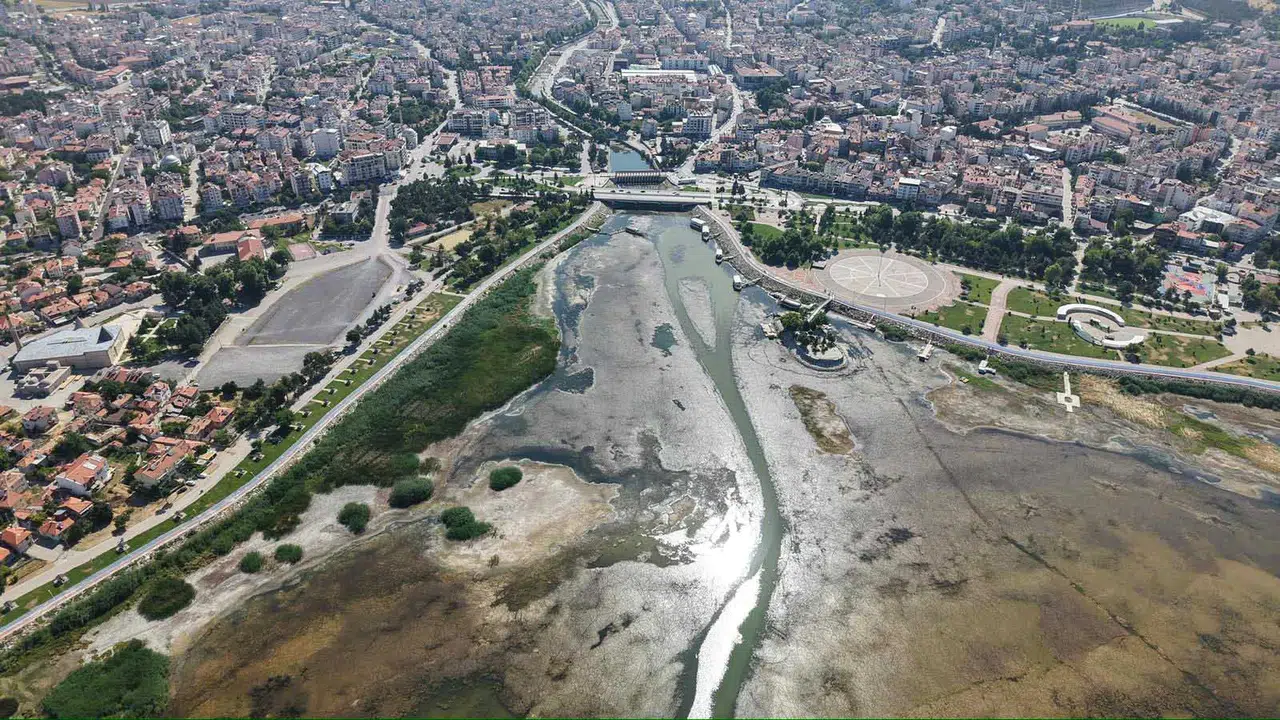 Konya'nın değeri yok olmayacak: Bakan şehre geliyor Beyşehir için plan devreye giriyor