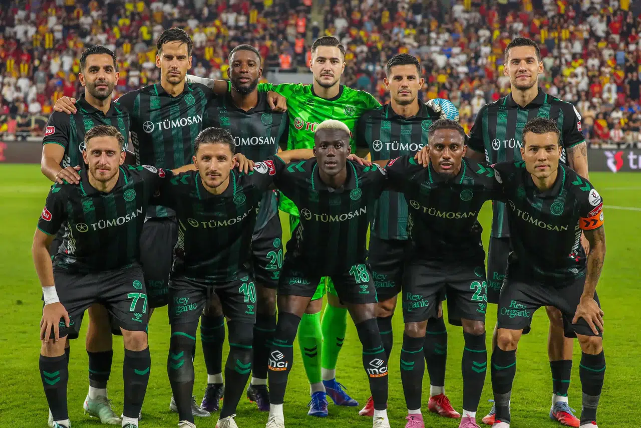 Deniz devleşti, Konyaspor altın değerinde bir puanı aldı