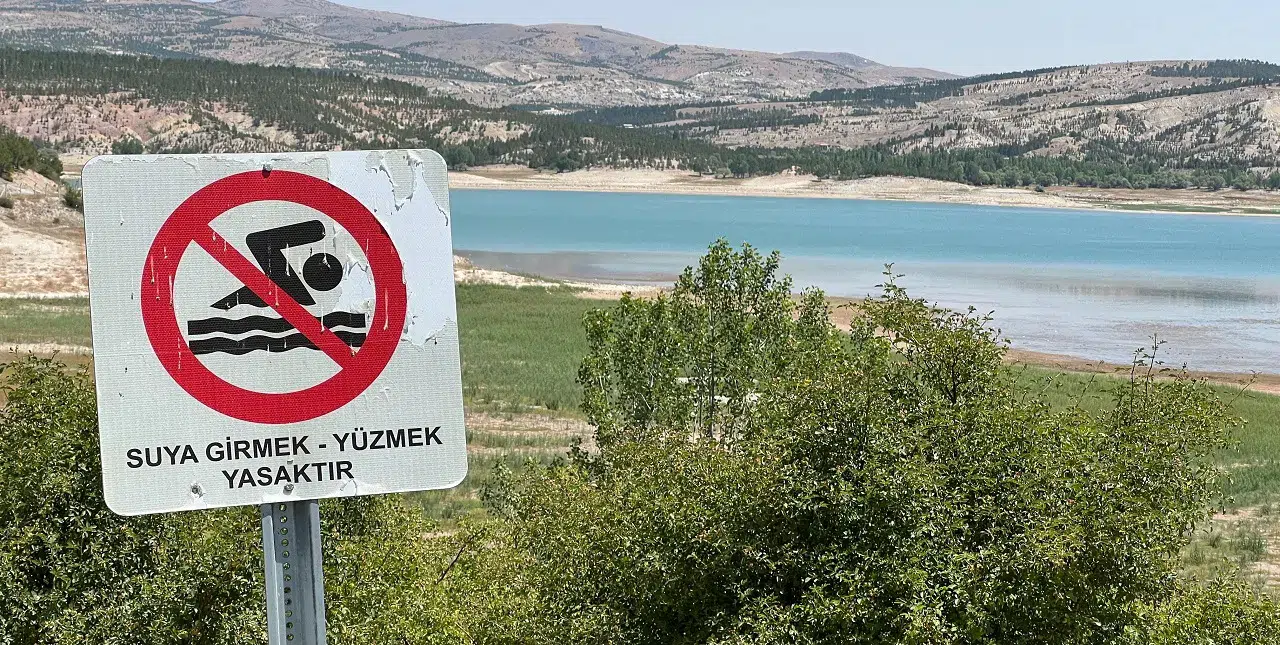 Konya her gün kabusa uyanıyor: Ruhsatlı 30 bin 'kaçak' 100 bin kuyu kenti kurutuyor