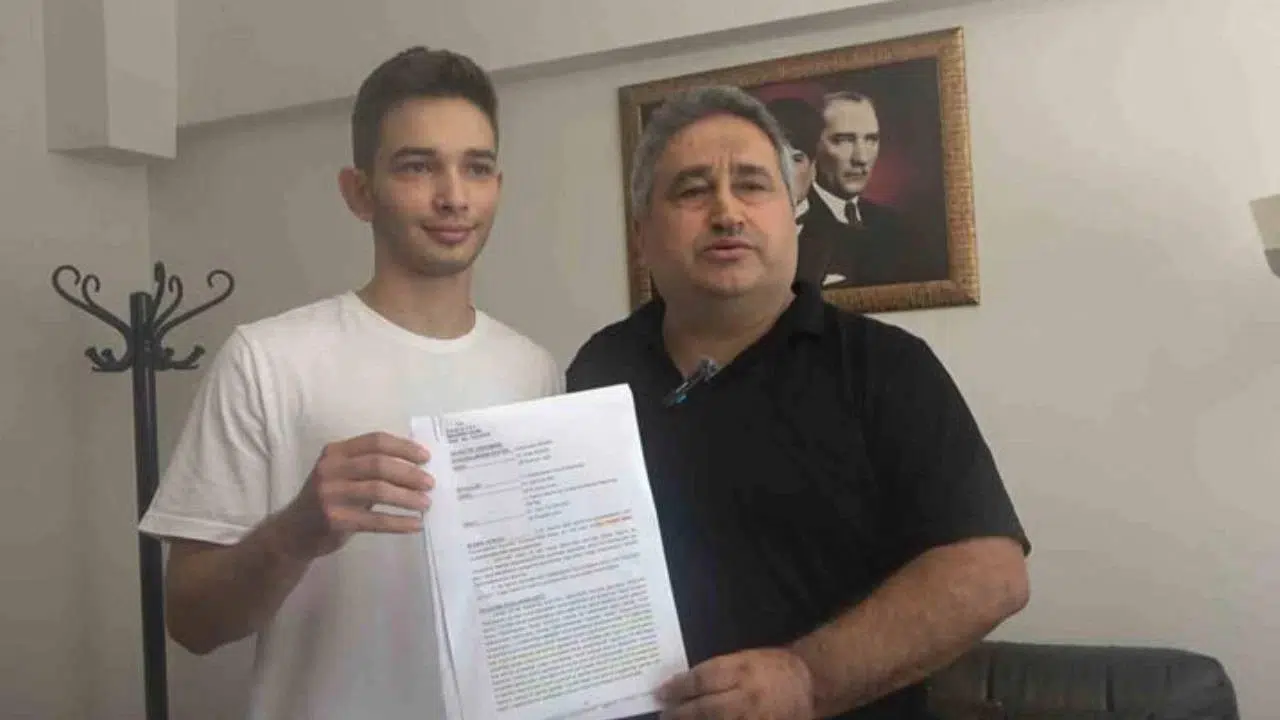 YÖK'e bir itirazla 837 kişiyi üniversiteli yaptı