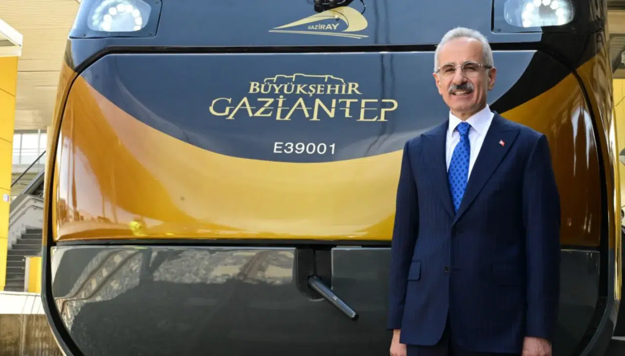 Konya Banliyösünde 206 yolcu oturarak, 794 yolcu ayakta gidecek