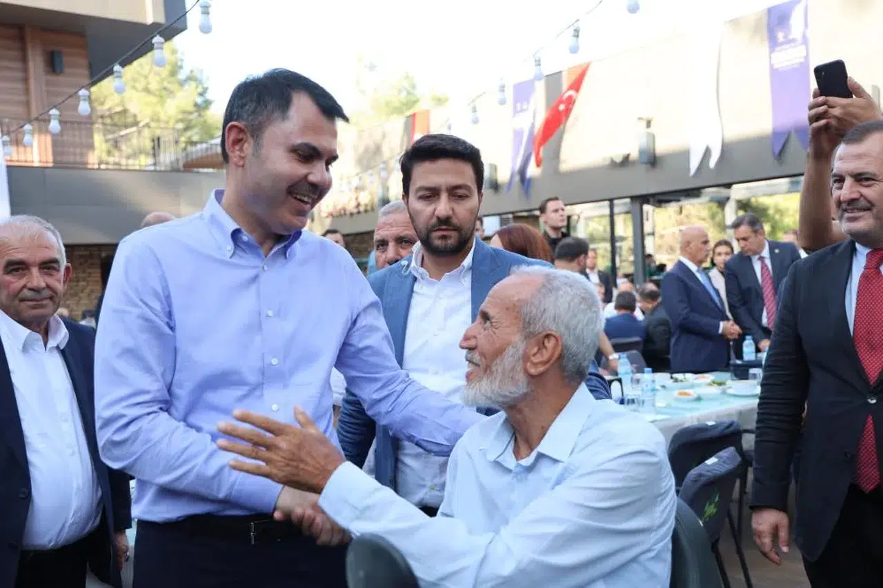Bakan Kurum: "Milletimizin kafasını bulandırmaya çalışıyorlar"