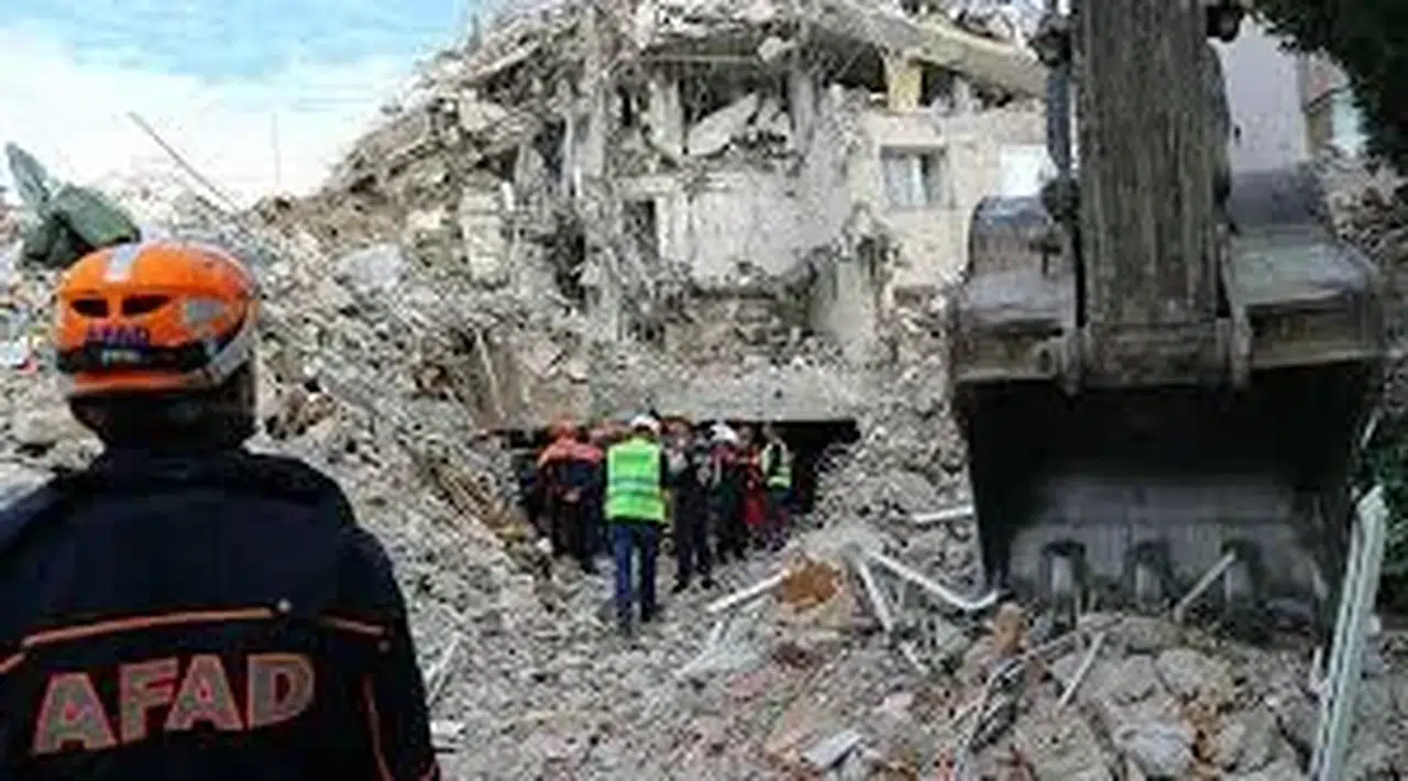 Çocuklara ölüm tuzağı kurmuşlar: Okullara sahte karot raporu