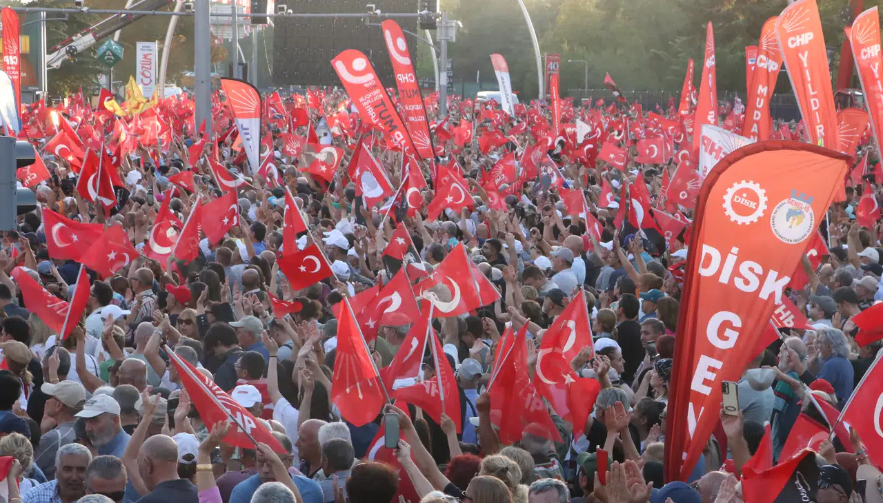 Özgür Özel: Adayımız Ekrem İmamoğlu'dur