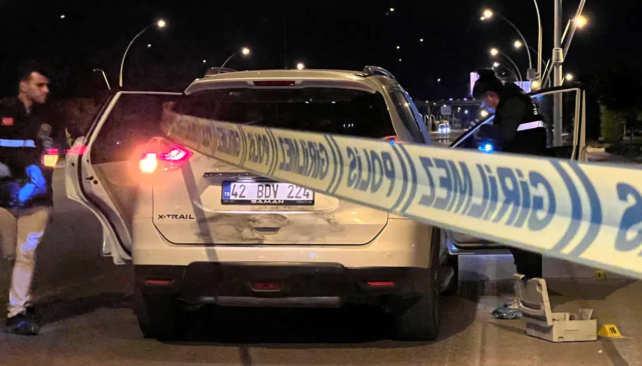 Konya'da havaalanı yolunda silahlı saldırı: Şüpheliler her yerde aranıyor