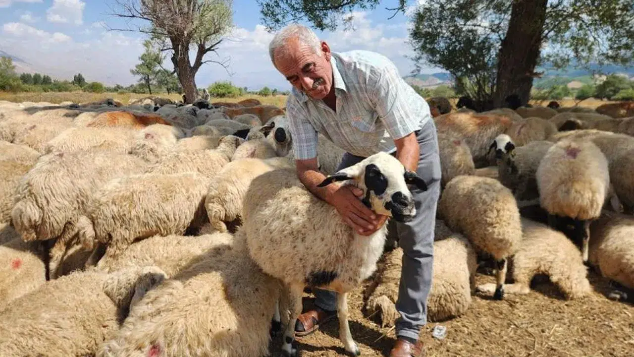 Aylık maaş 130 bin lira çalışmak için gelen yok