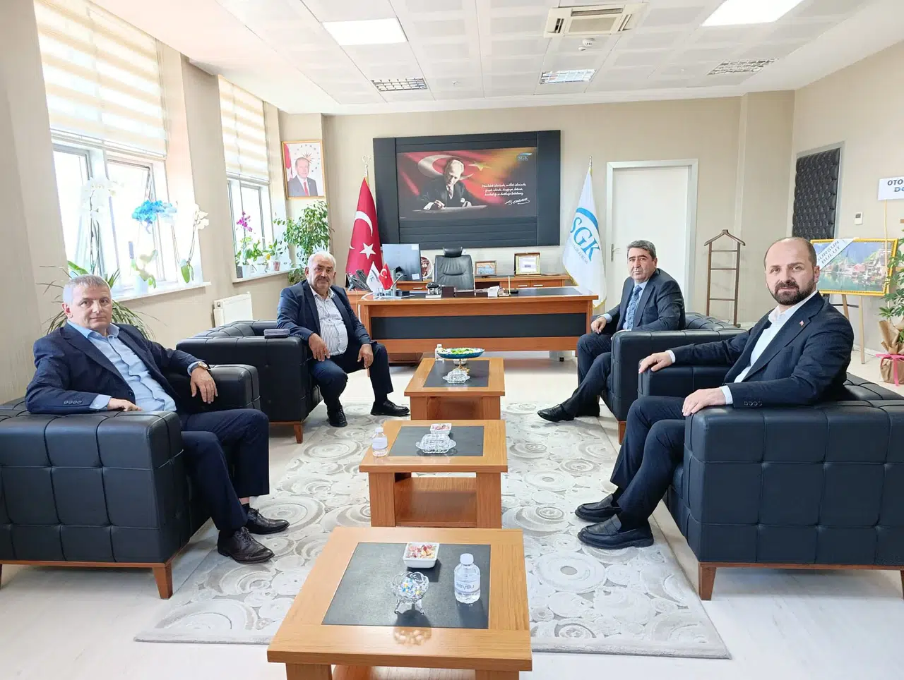 Öz Enerji İşçileri Sendikası'ndan Müdür Avcı'ya ziyaret