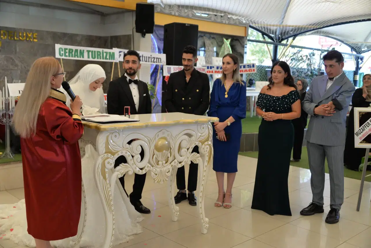 Konya'da Yavuz ve Zirekoğlu aileleri akraba oldu