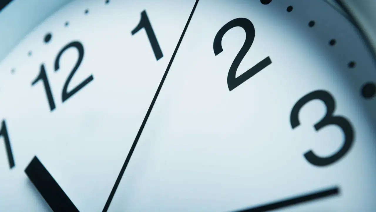 Yaz saati uygulaması sona mı eriyor? Karanlık kışlar için yeni düzen