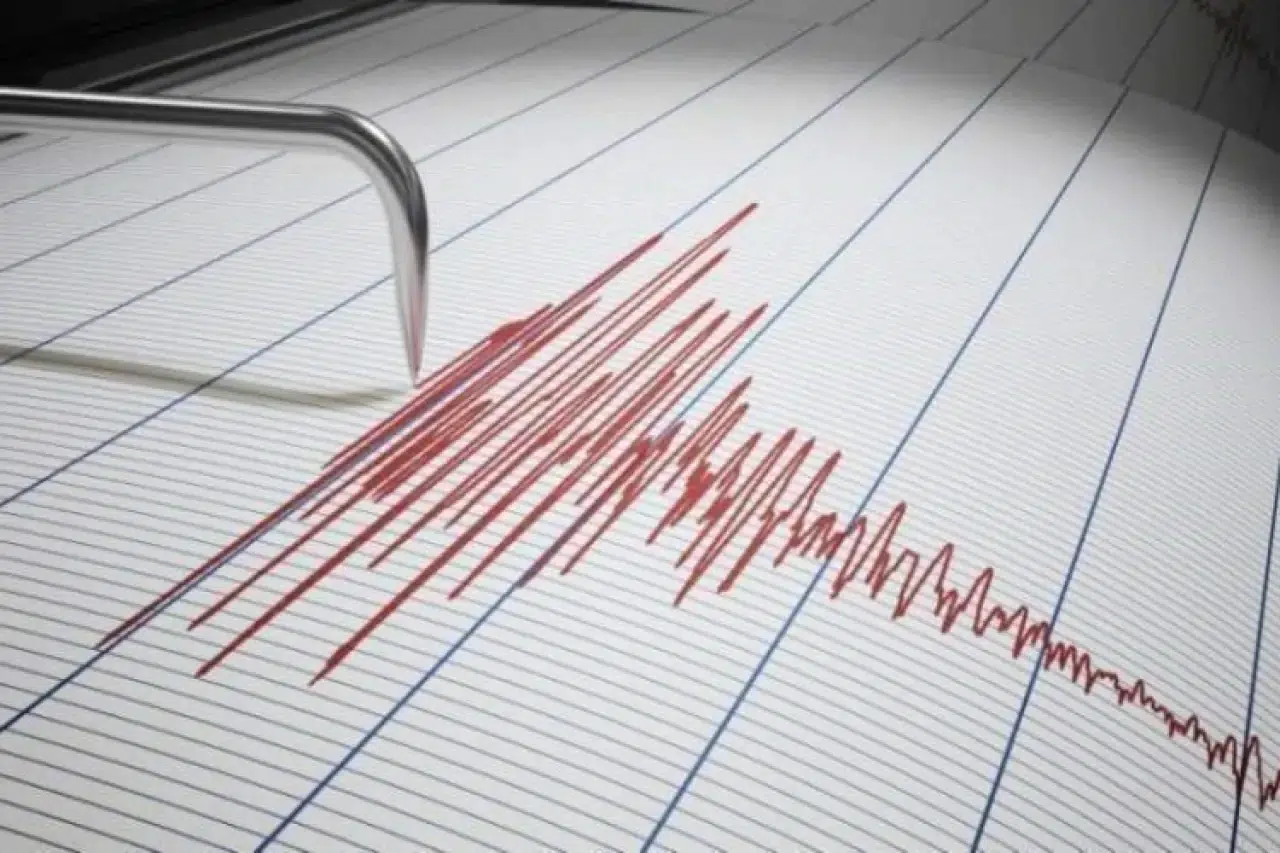 Akdeniz'de deprem: Sarsıntı bölgedeki insanları korkuttu