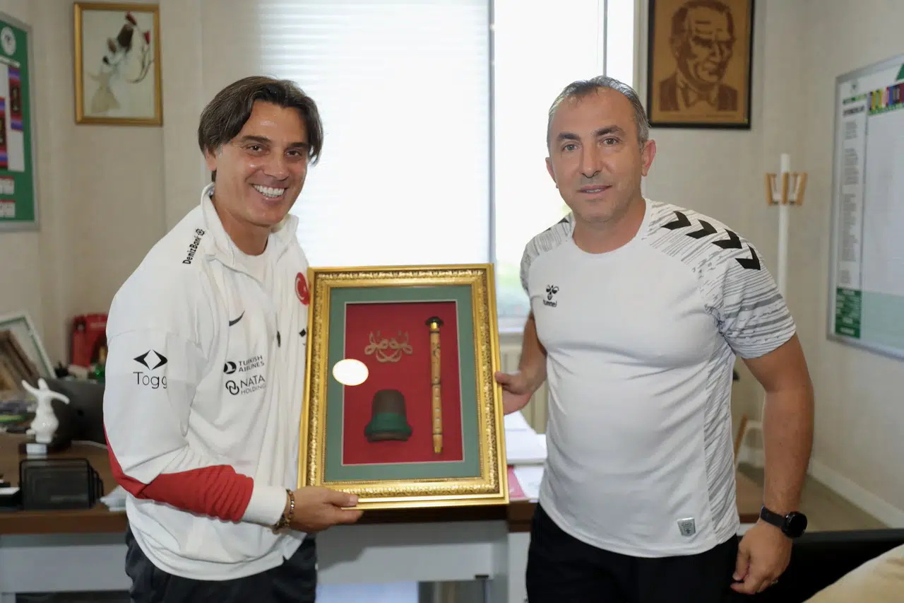Konya’da beklenen görüşme gerçekleşti! Uçar ve Montella bir araya geldi