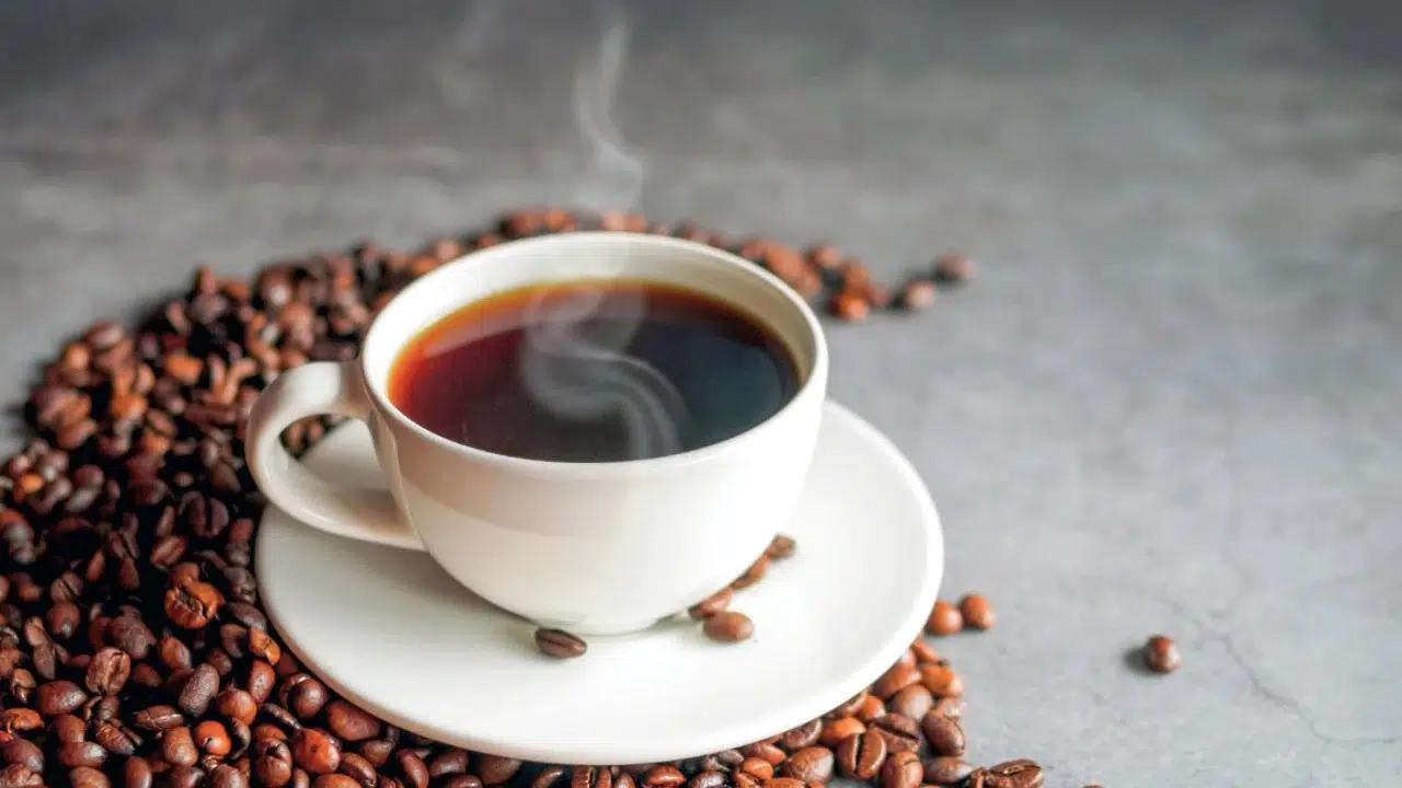 Çay ülkesinde vatandaş barista oldu: Ruh haline göre kahvesini içtiği yer şaşırtıyor
