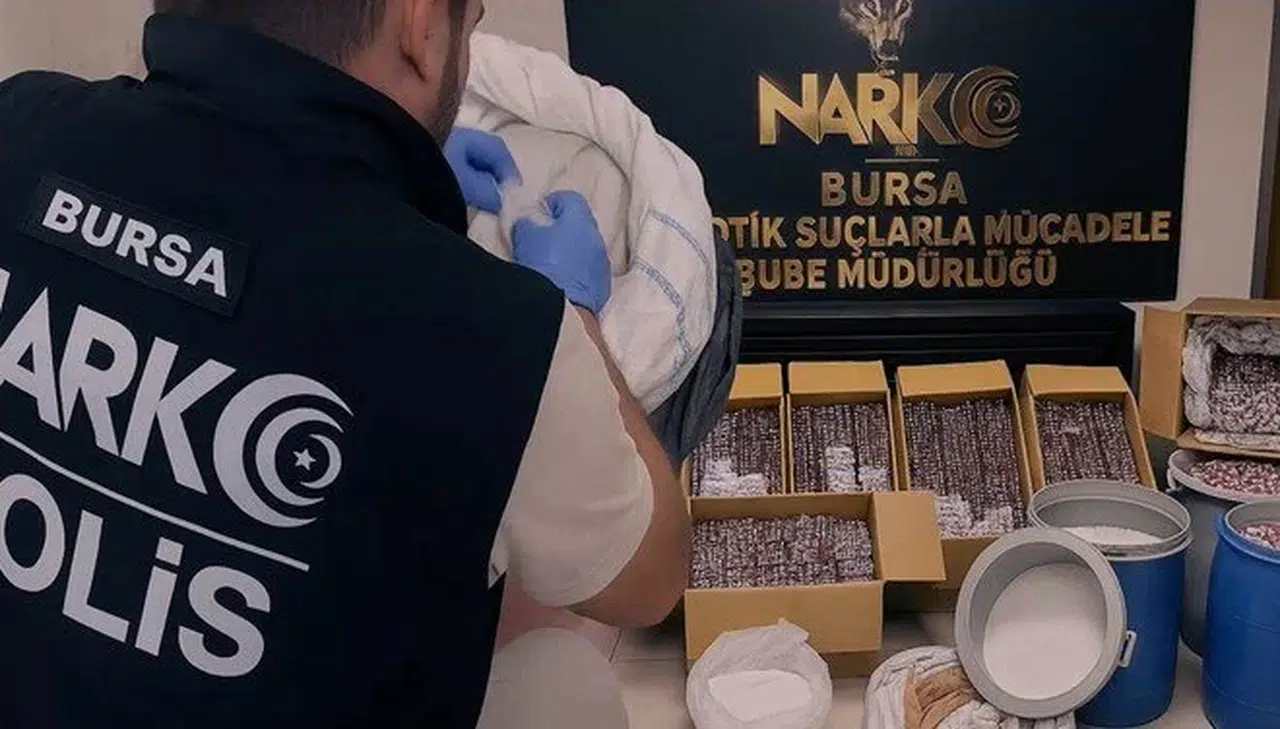 Okullar açılmadan önce: Zehir tacirlerine darbe