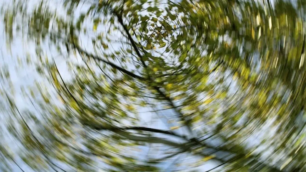 Her baş dönmesi vertigo mu? Uzmanı açıkladı