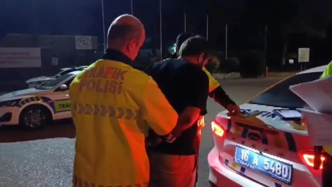 Polisten kaçamadı: Aranan şüphelinin TC numarası oyunu