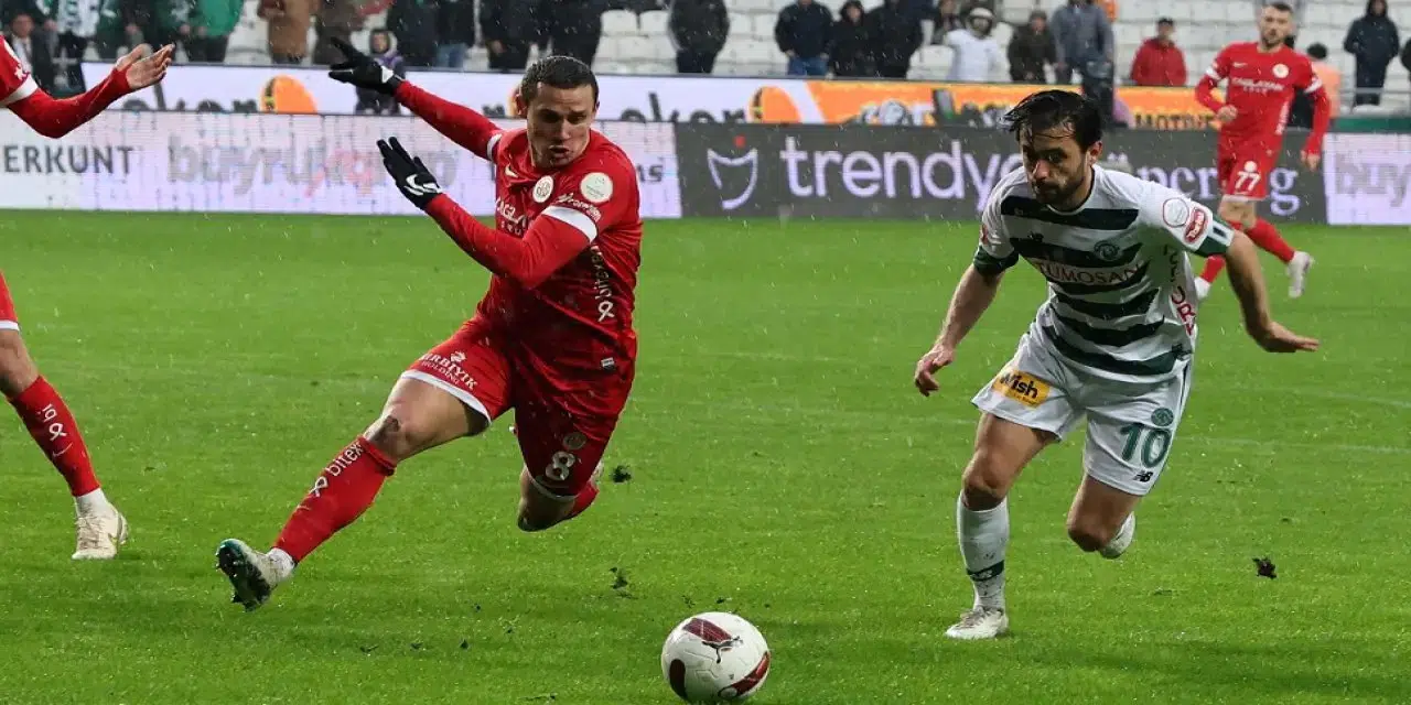 Konyaspor’da sadece 825 dakika oynamıştı! 4. Lig ekibine gitti