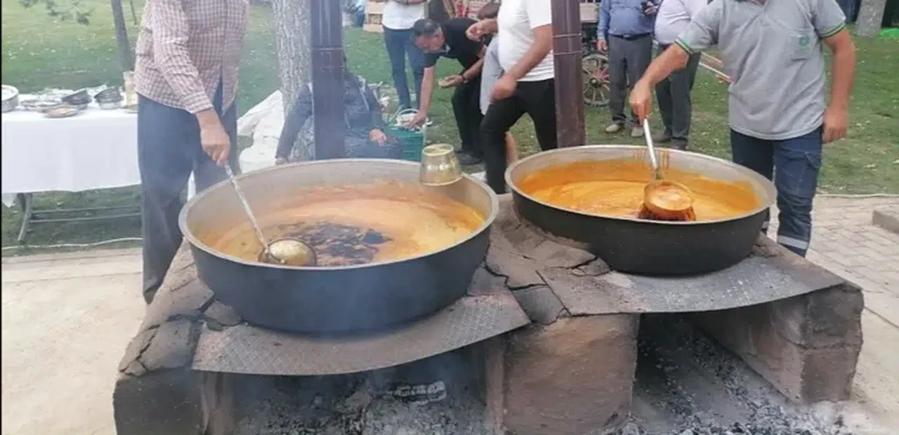 Konya'da 4. kez düzenlendi: Bağ bozuldu Meram pekmeze doydu