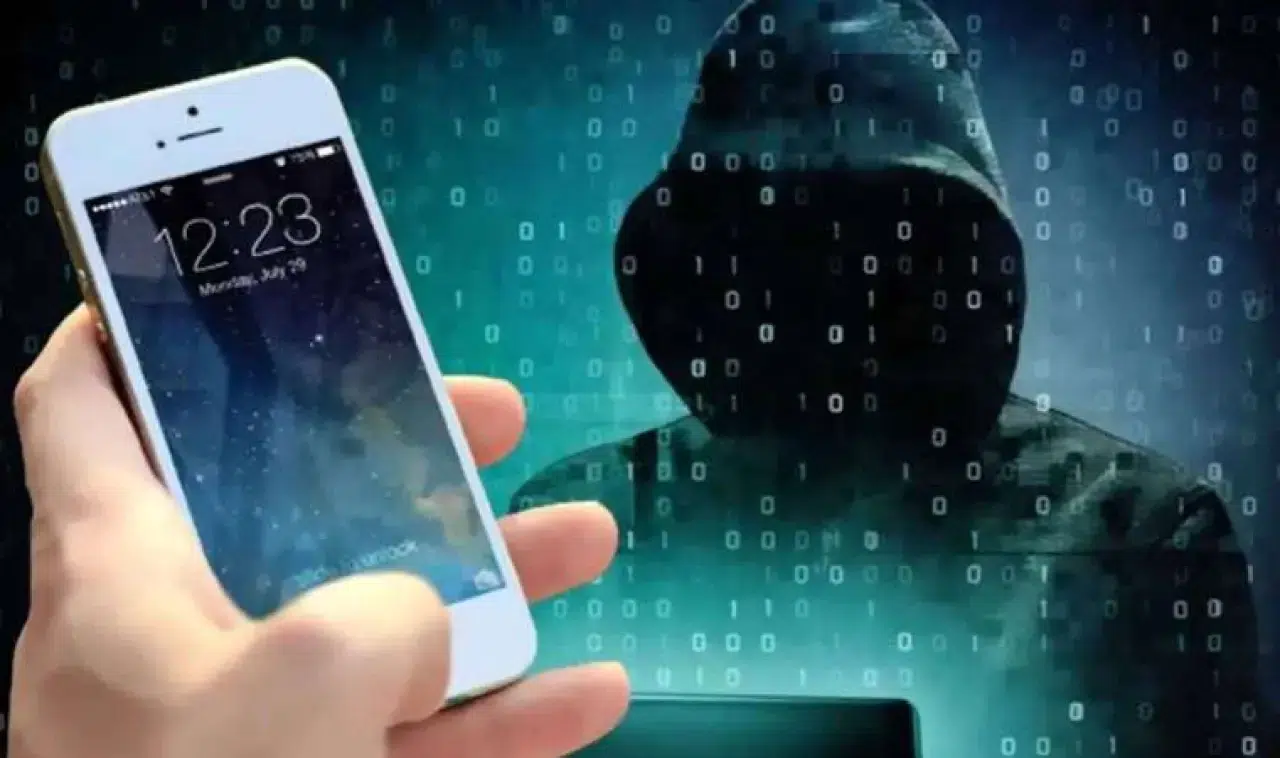 İsrail Türkiye'deki cep telefonlarına casus yazılım mı yükledi? Telefonunuzu kontrol edin