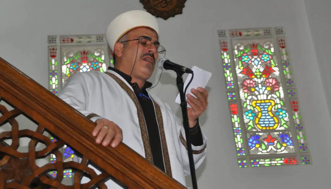 Diyanet'ten Manifest teşhirciliğine özel hutbe: Çıplaklık uyarısı