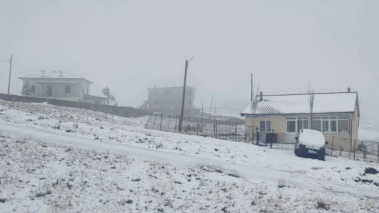 Yağış sürecek mi?  4 il beyaza büründü