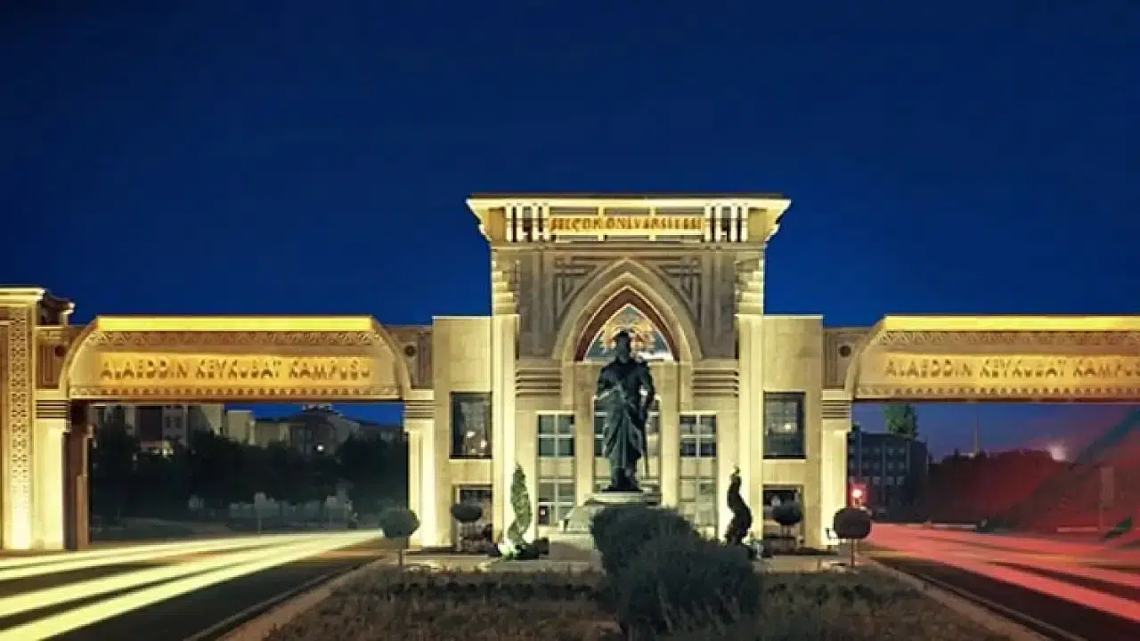 Konya üniversiteleri liste başı: Üniversitede staj süresi uzuyor