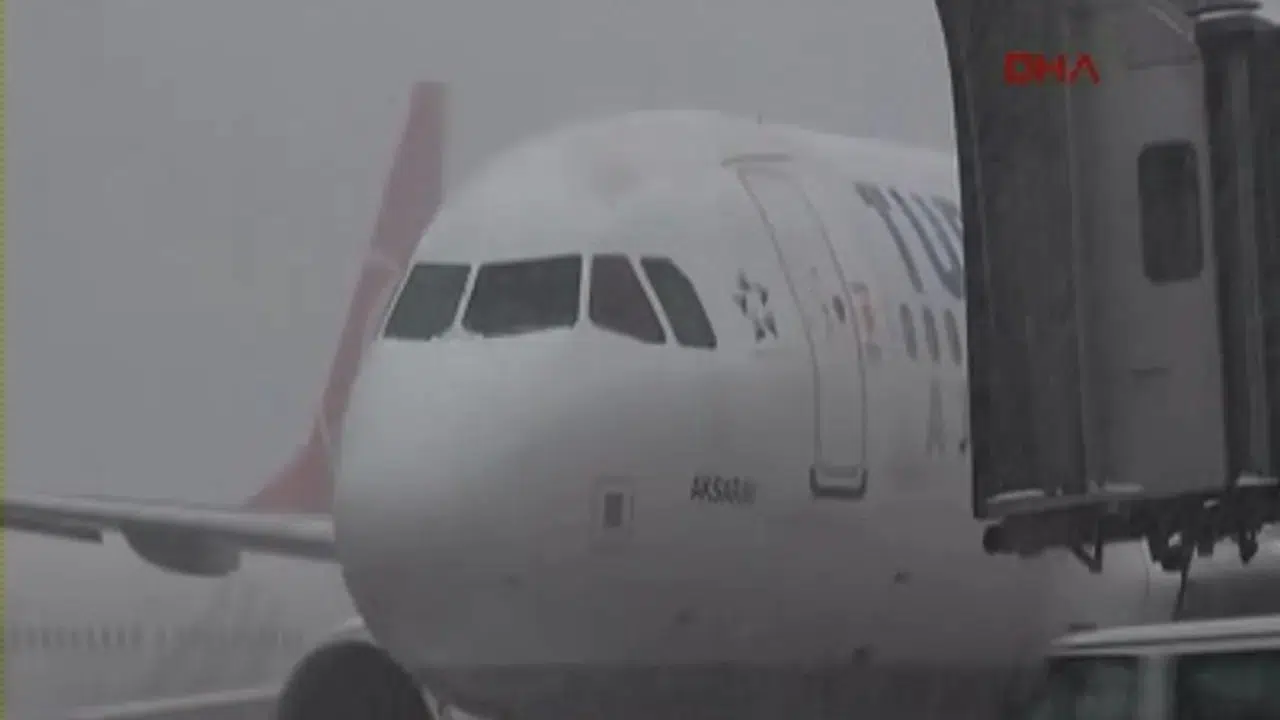 İstanbul Havalimanı:  Uçakta bomba var  paniği