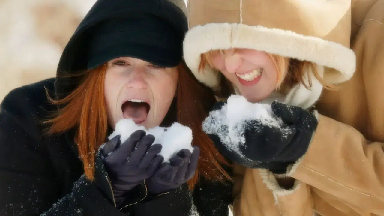 Şehirdeki kar mı yoksa köydeki kar mı yenir: Kar yemenin sağlığa etkisi