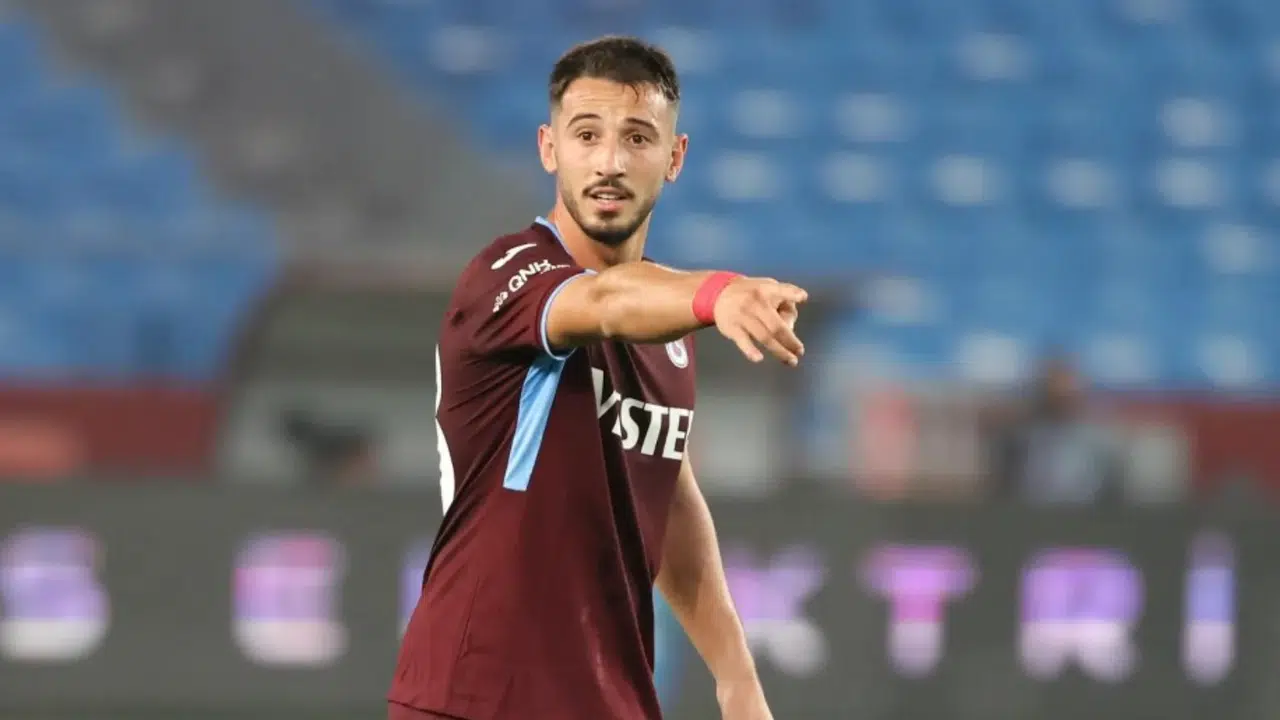 Konyaspor, Trabzonlu oyuncuyu istiyor. 2,5 yıllık sözleşme önerildi