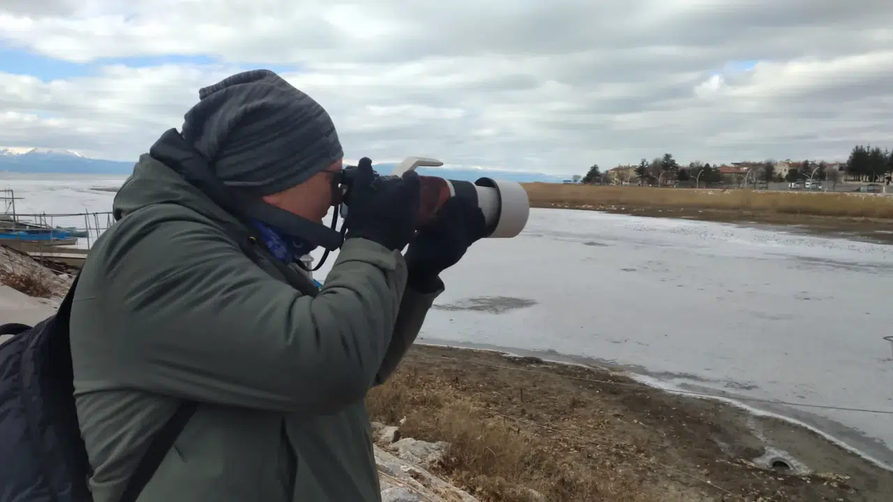 Emekli olup Konya'da kuş izine düştü: Objektifini doğaya çevirdi