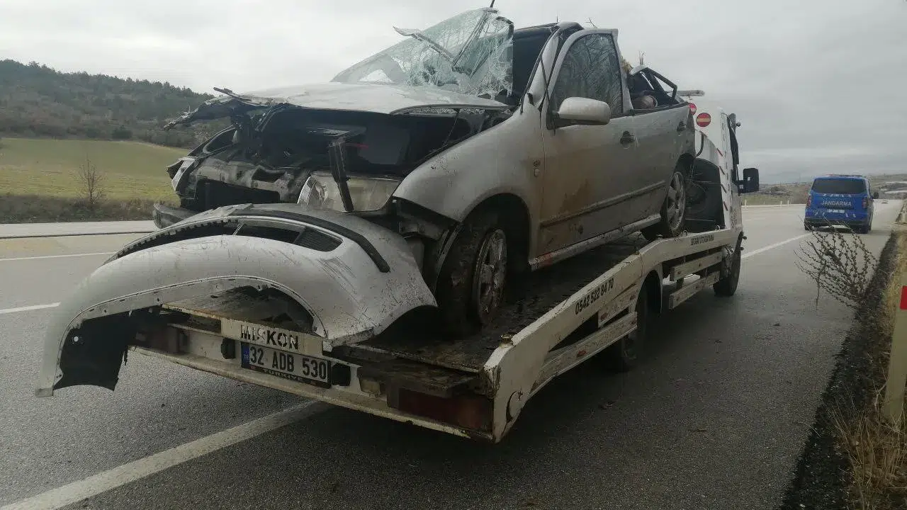 Konya yolunca feci kaza: 1 kişi öldü, 3 kişi yaralandı