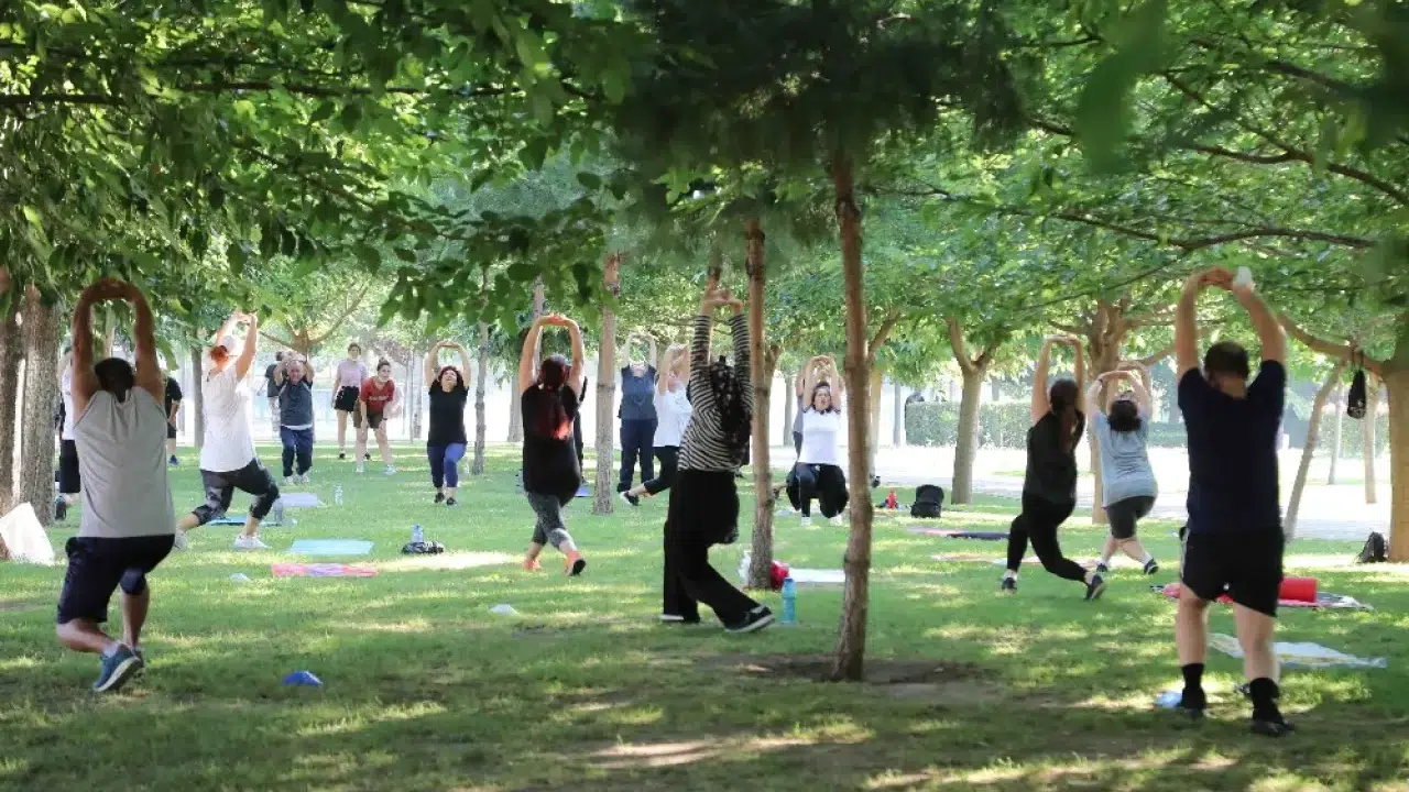 Hangisinde daha sağlıklı ve fit olunur: Spor salonu ya da açık hava: