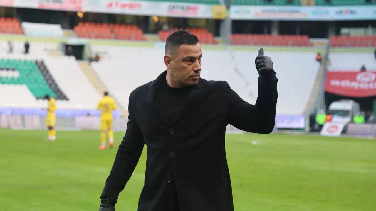 Konyaspor’da 7’de 0 çeken Çağdaş Atan acil transfer istedi