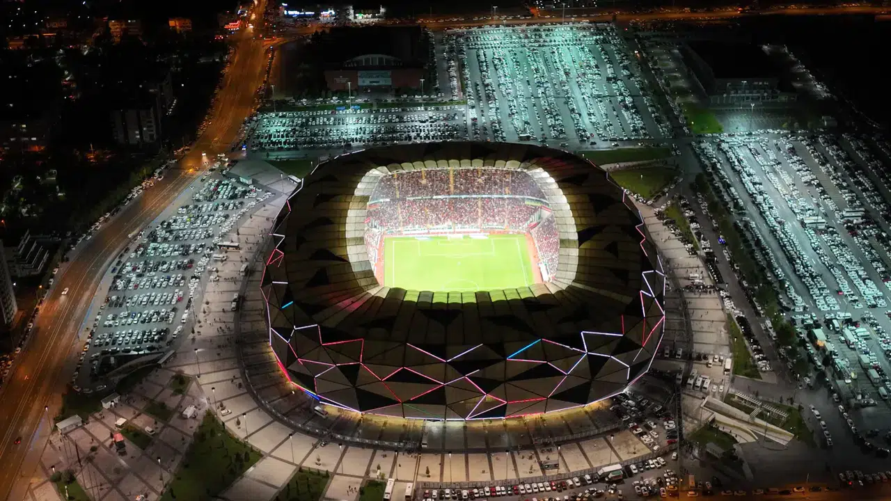 Konyaspor tribünleri hareketleniyor: Asil Kartallar sahneye inecek