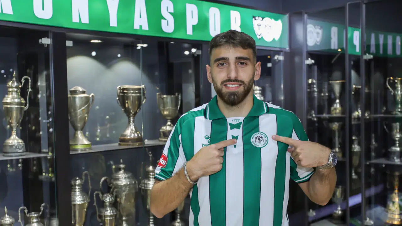 Konyaspor’un sükseli transferi 2 dakika oynayıp gitti