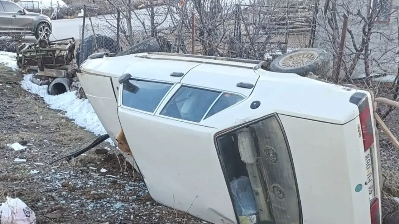 Konya'da meydana gelen trafik kazalarında 6 kişi yaralandı
