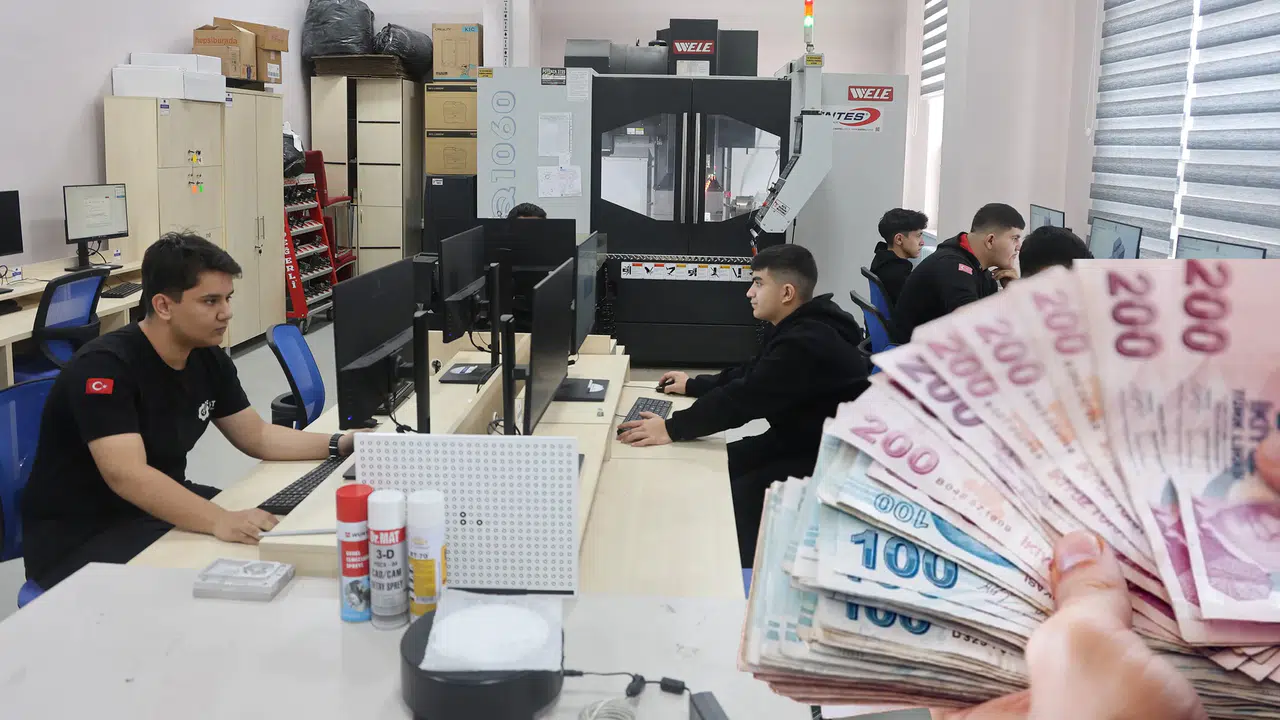 Konya'nın sıra dışı okulu: Öğrenciler 12 milyon liralık ciro yaptı