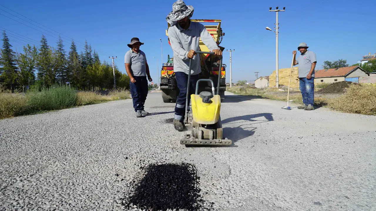 Meram'ın örnek projesine ödül: Yapay Zeka ile Yol Hasar Tespiti