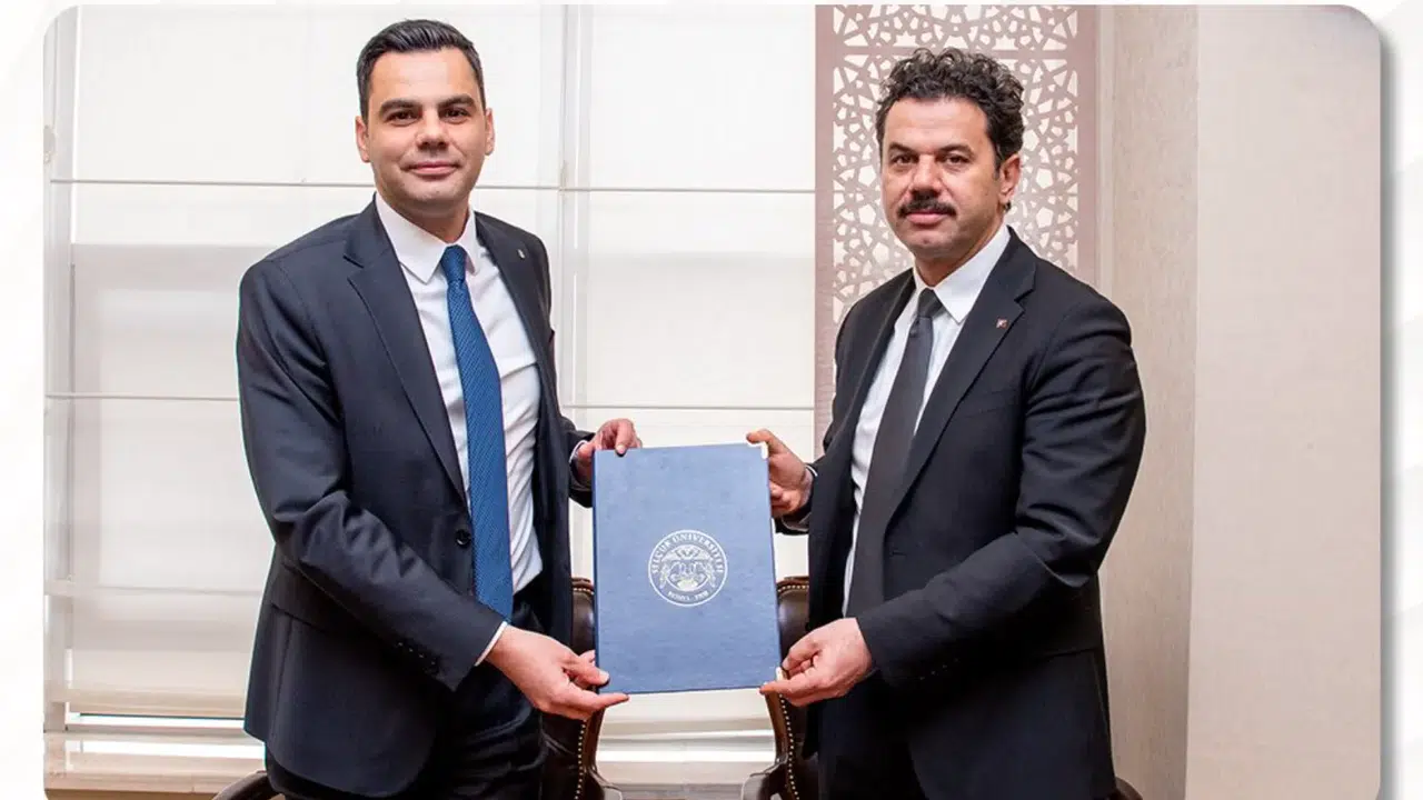 Selçuk Üniversitesinde yeni promosyon belli oldu: 3 yıllık imza atıldı