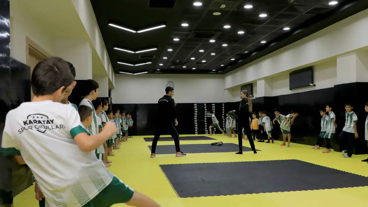 Karatay'da kış spor okulları için kayıtlar başladı