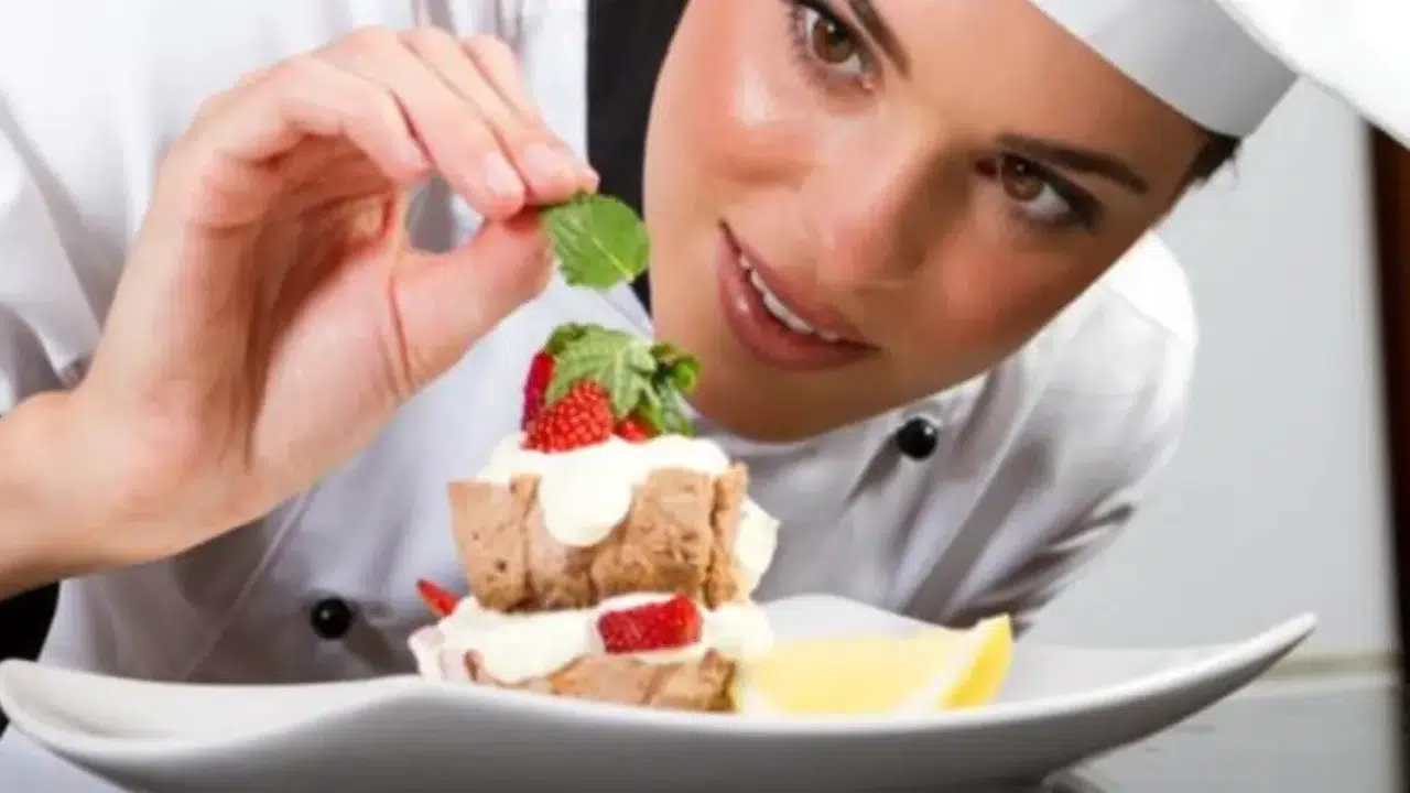 'Ev aşçısı' ilanı olay oldu: Maaşı duyan başvuruya koştu