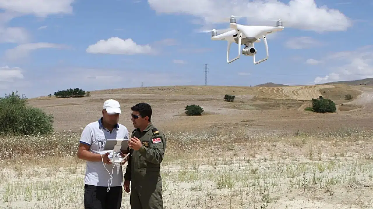 İHA pilotu nasıl olunur, iş imkânı ve kazanca nasıl: İHA pilotluğu için 54 bin başvuru